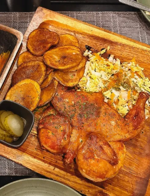 🏆 Hidden Gem Alert: This 4.9-Rated Restaurant Lives Up to the Hype!