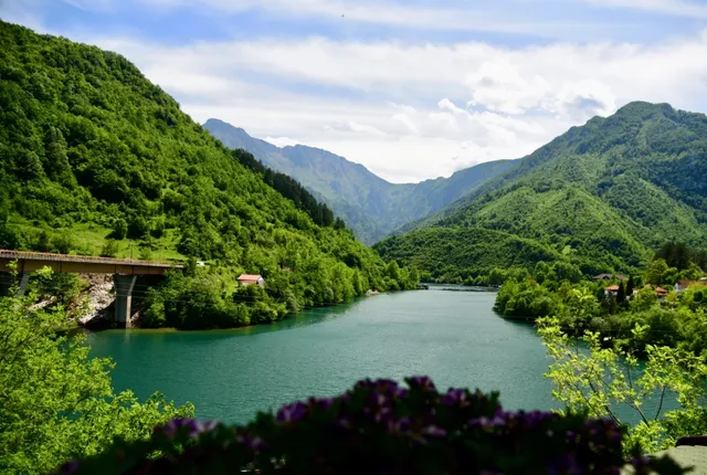 🌟 Bosnia & Herzegovina: 4-Day Road Trip Must-Sees