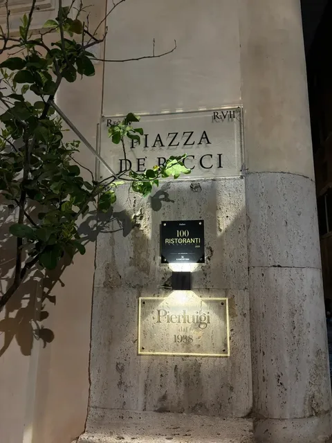 Rome | Pierluigi 🦴🦪🍋