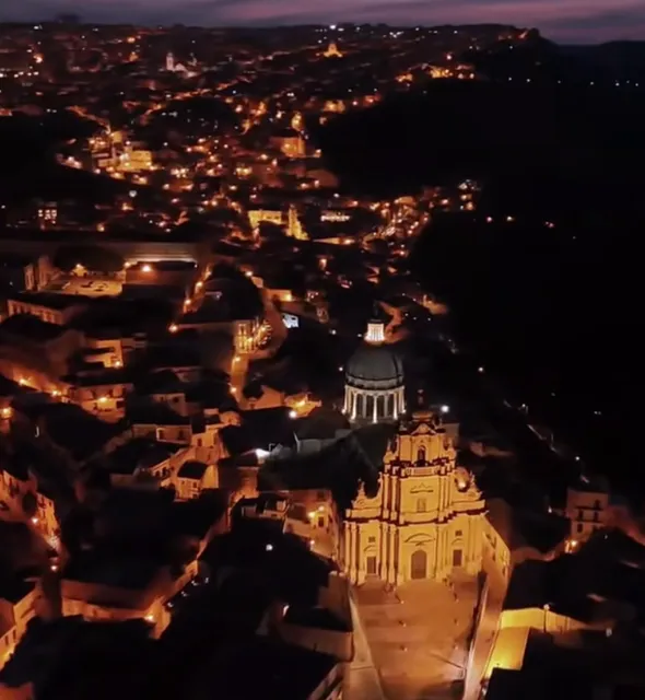 Ragusa: Sicily's Baroque Jewel Suspended Between Hills