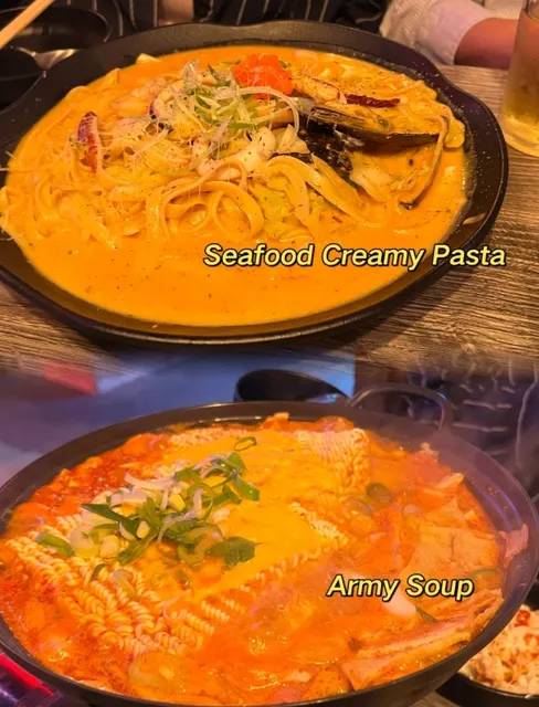 Dallas Explore | A Delicious Late-Night Diner 🍻