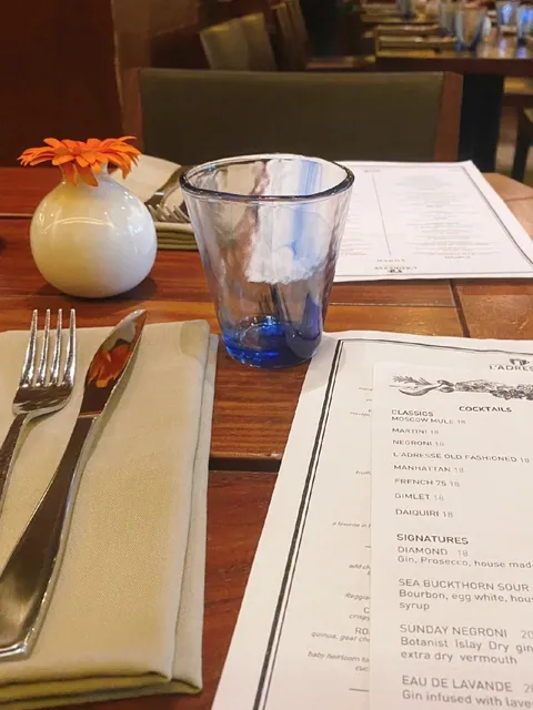  NYC | Bryant Park Bistro — Scenic, Tasty & Easy to Find! 🌳✨