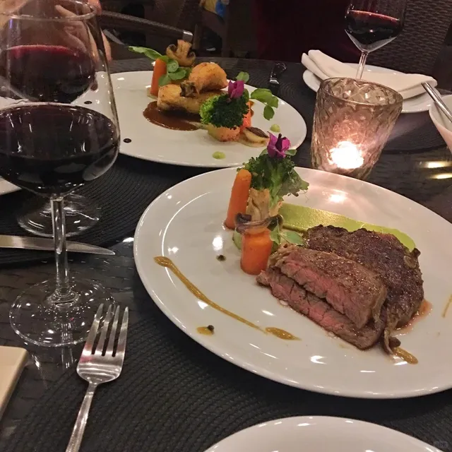 🇹🇷 Turkish Food Series | Vanilla Restaurant in Antalya!