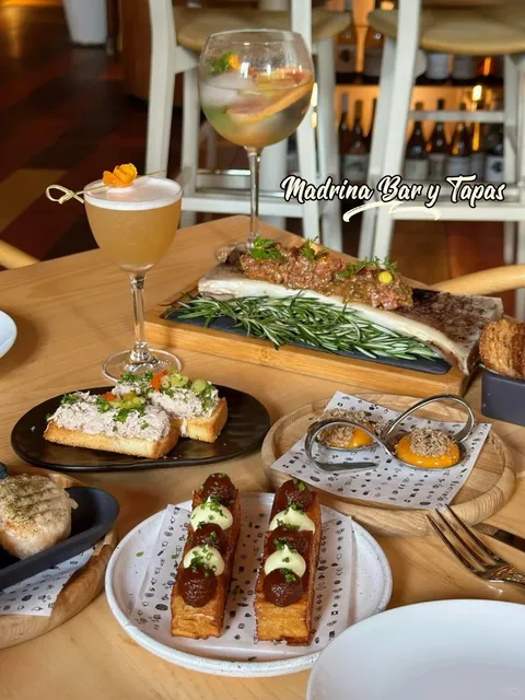 Who else knows the pure joy of eating a whole fish with no bones?! 🐟