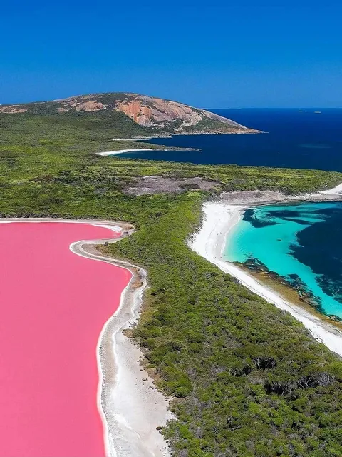  Muscat Corniche, Oman: A Mesmerizing S-Shaped Paradise by the Sea（2）