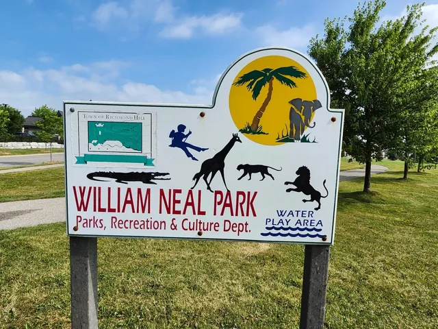 🇨🇦 ​​Richmond Hill's Hidden Gem: William Neal Park​​ 🌳🎪