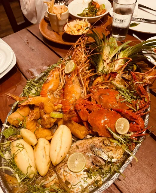 Every dish is amazing! 🦐🍽️🦀 Sri Lanka