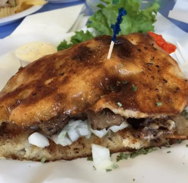 Julie Anne's Bakery & Cafe: Where Every Bite Feels Like Home!​​