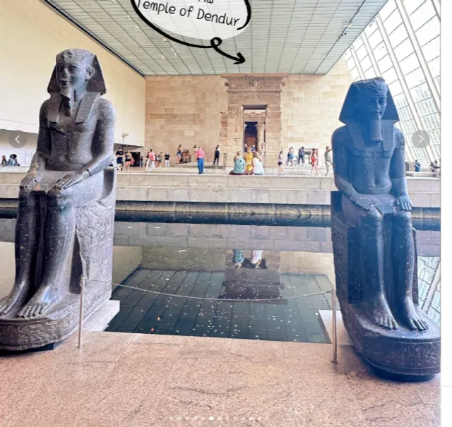 The First Stop Was a Dash to the Metropolitan Museum of Art! (2)🏛️✨