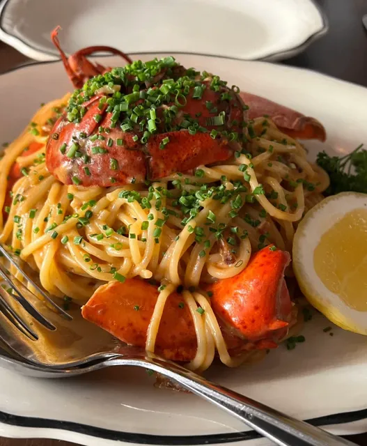 Foodie Picks: Must-Try Montreal Eats