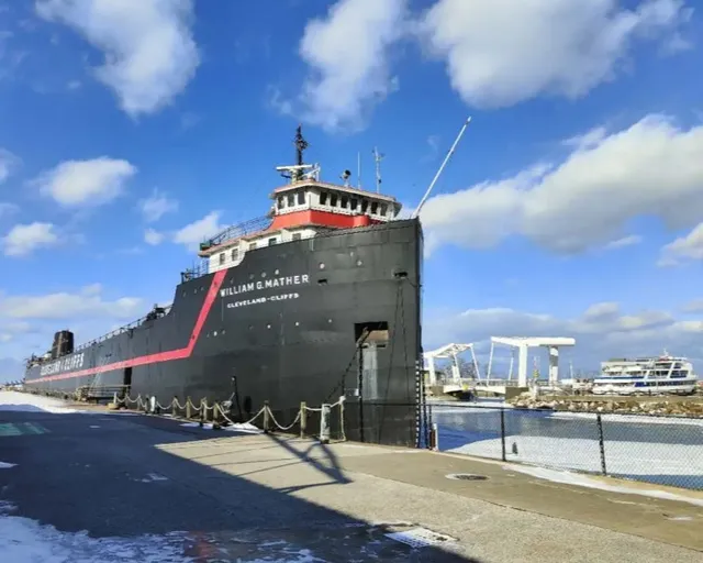 🔬 Great Lakes Science Center | Cleveland's Hands-On Discovery Hub