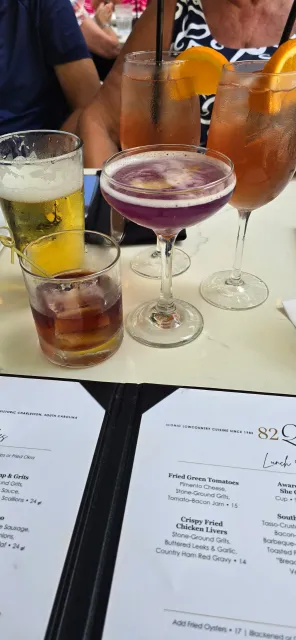 Charming Ambiance, Delicious Food & Top-Notch Service! 🌟🍽️