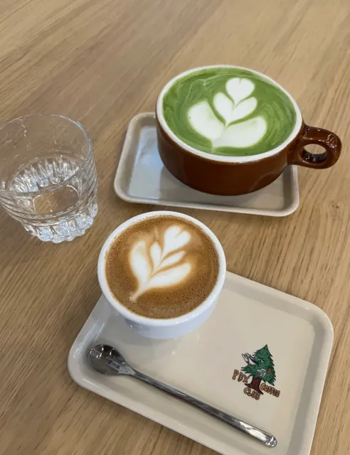 Portland | Super Cute Local Coffee Shop PDX Coffee Club