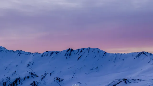 🏔️✨En Miu Peak: A Phone-Captured Paradise 