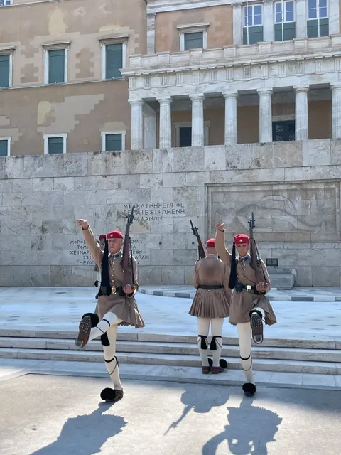 🇬🇧 How to Explore Athens in 1 Day