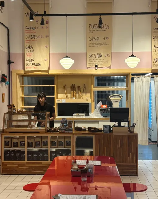 Sao Paulo 🇧🇷 Coffee snack wine bread shop | With cigarettes