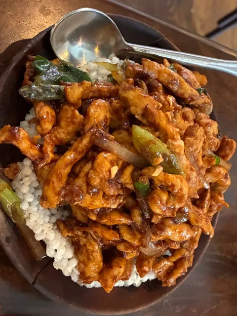 🍜 A Wonderful Little Asian Gem in the Heart of Covent Garden! 