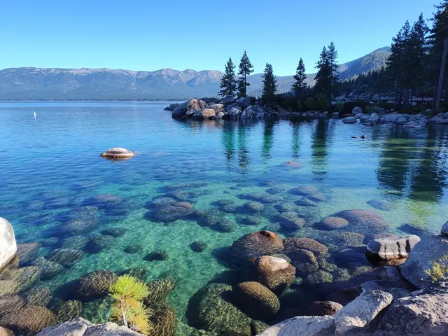 Lake Tahoe – My First Summer Love Affair with the Sun ☀️💙