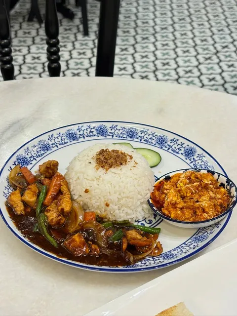 New Restaurant in Savanna – Another Food Option! 🎉🍽️