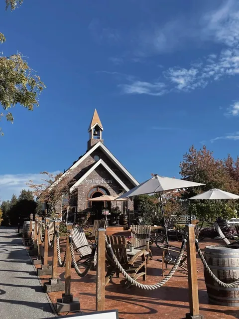 Vancouver Surroundings | Abbotsford’s Hidden Gem Winery 