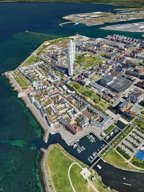 【The Sky City】Malmö, Sweden 🇸🇪🌉