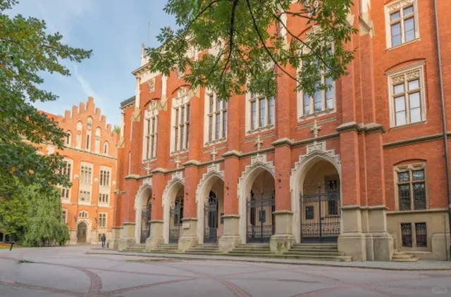 Jagiellonian University (UJ) 🎓✨ - Poland’s 2nd Best & World’s Top 300