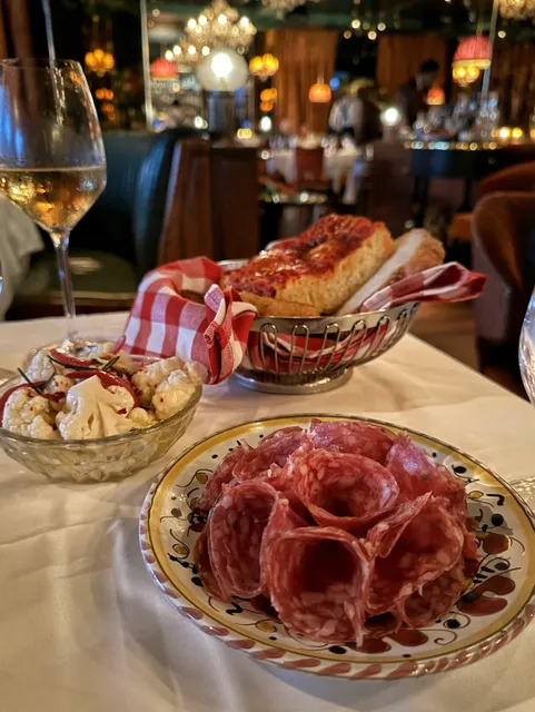 ​​Carbone Miami | A Taste of NYC in Florida​​ 🍝✨