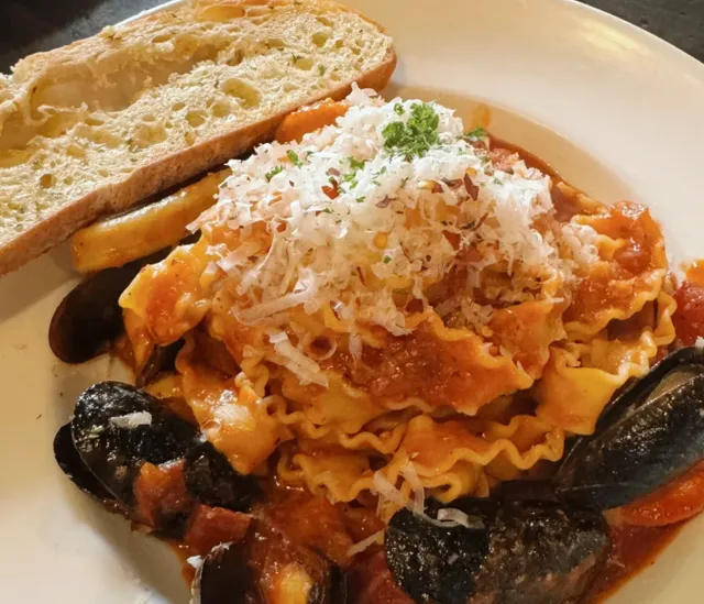 ​​Langley's Brunch Legend | Delphi Cafe – Worth the 50-Minute Wait?​​ 