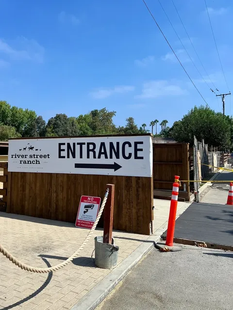 Zero-Distance Interaction with Animals | Weekend Family Outing 🌟