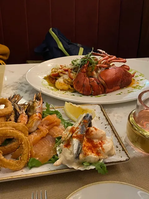 Birmingham | Canal-side Birthday Restaurant Noel's Bar