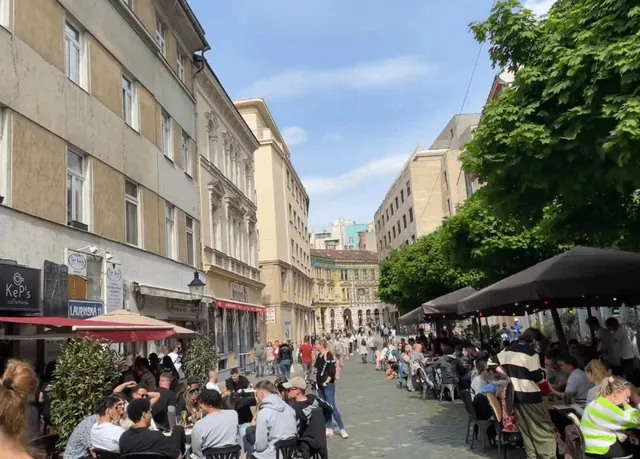 Slovakia 🇸🇰 Bratislava Day Trip Diary