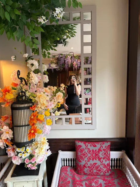 🌺 Perfect for Date Night! 🌺