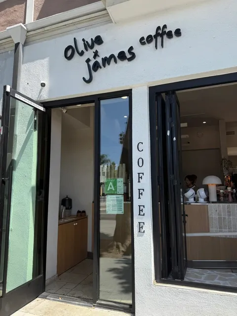 Olive & James: A Melrose Coffee & Cheesecake Haven ☕🍰