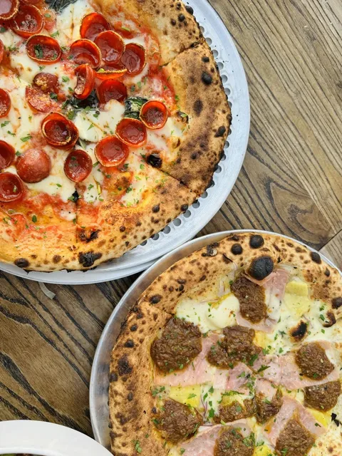 Seattle | How can Spark Pizza be so delicious?