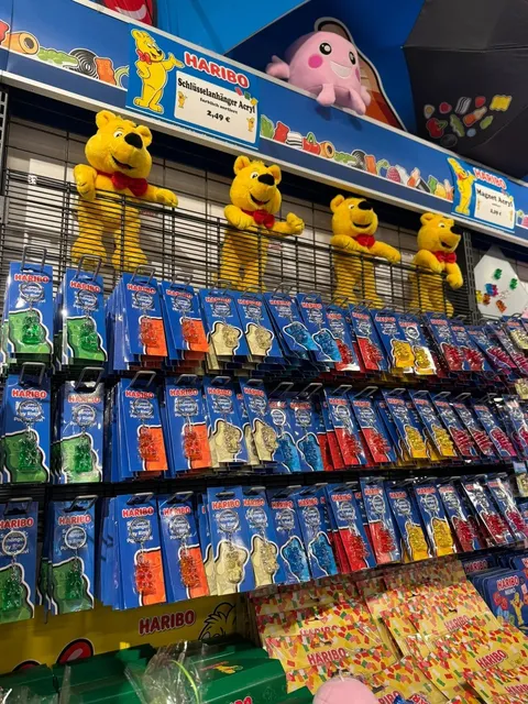 🇩🇪 HARIBO Factory Outlet in Bonn - Candy Heaven Alert! 🍬🐻