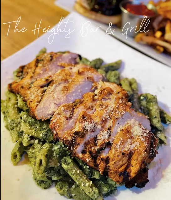 Best Chicken Pasta restruant in New York --The Heights Bar & Grill