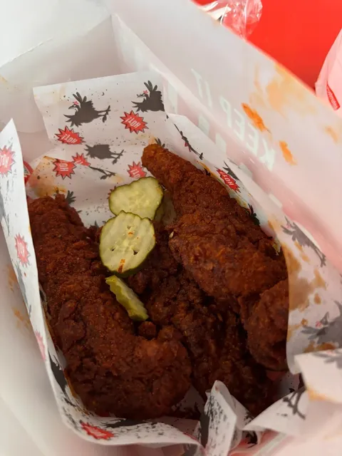 Howlin Ray's – The #1 Fried Chicken on the West Coast in My Heart! 🍗