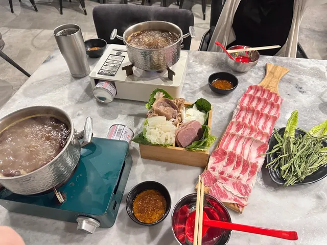 🌺 Oʻahu Food Guide – Don’t Miss These Delicious Picks! 🍍