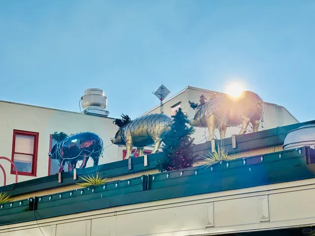 Seattle: A Sunny Reunion with Friends