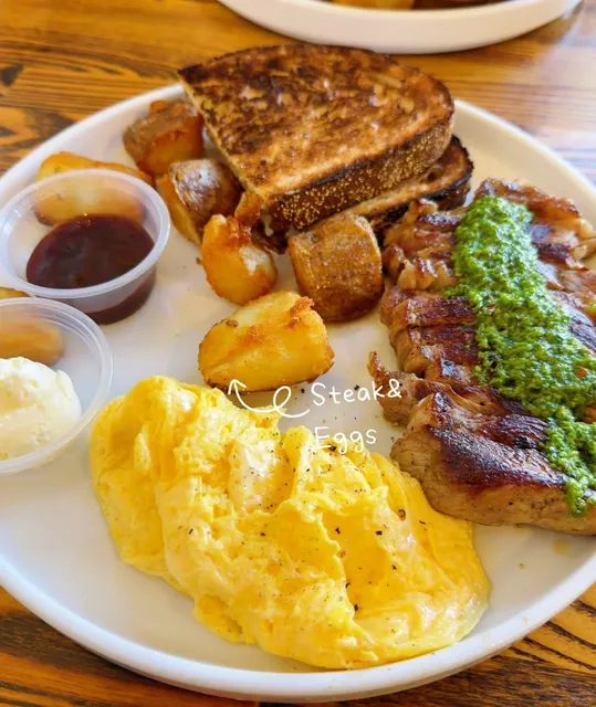 Las Vegas｜Girls' Brunch Day 🥗 Neighbors