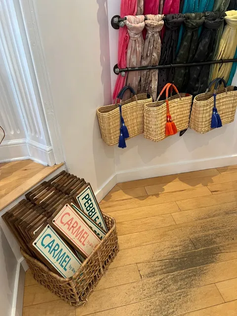 🇺🇸 Carmel-by-the-Sea: The Heart of California's Fairytale Town 🏡🌊