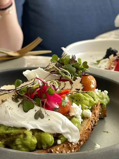 LA | Sparrow | The Perfect Weekend Brunch Spot with the Girls 🥑✨👯