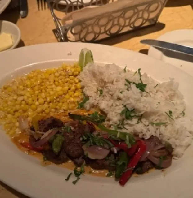 🍰 The Cheesecake Factory | An American Classic in Richmond