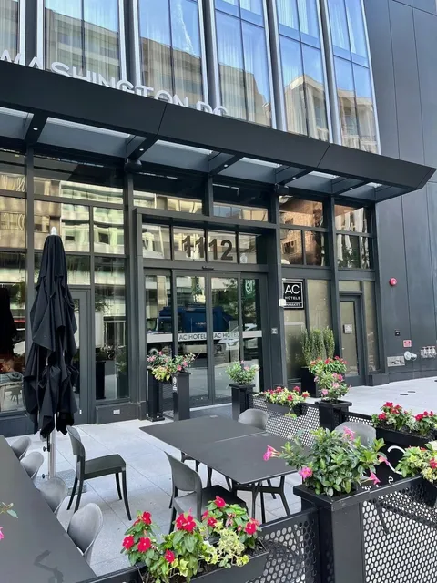 I Was Totally Wowed by This Hotel on My First Stay in Washington 😭🏩