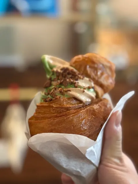 🧋 Cha Redefine — New Drinks & Croissant Ice Cream in Arcadia!
