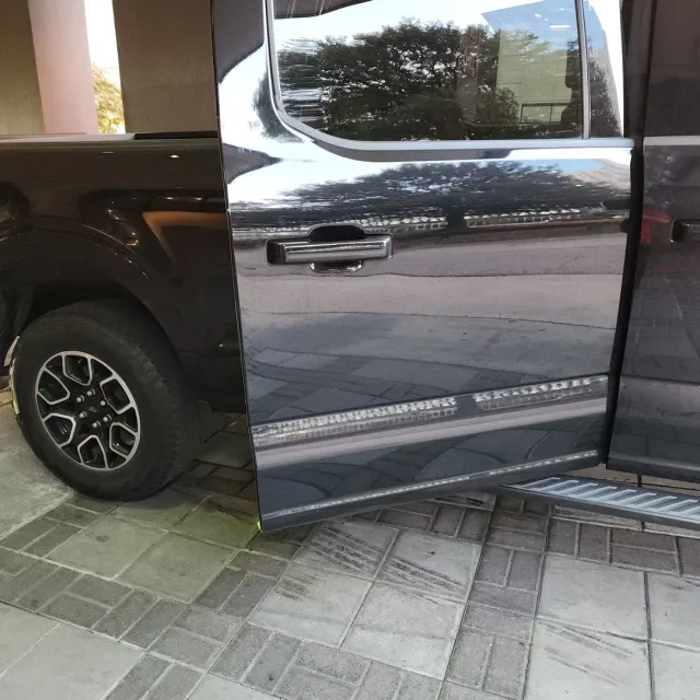 No Red on Black, No Black on Red! 🚗⚖️