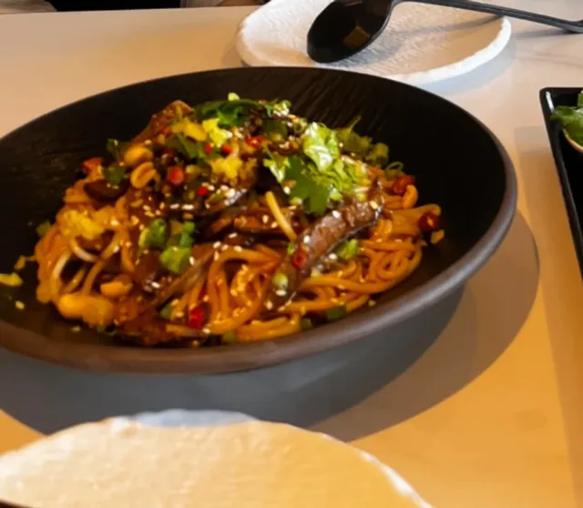 Yunnan Rice Noodles in St. Louis: A Warm Surprise Far from Home