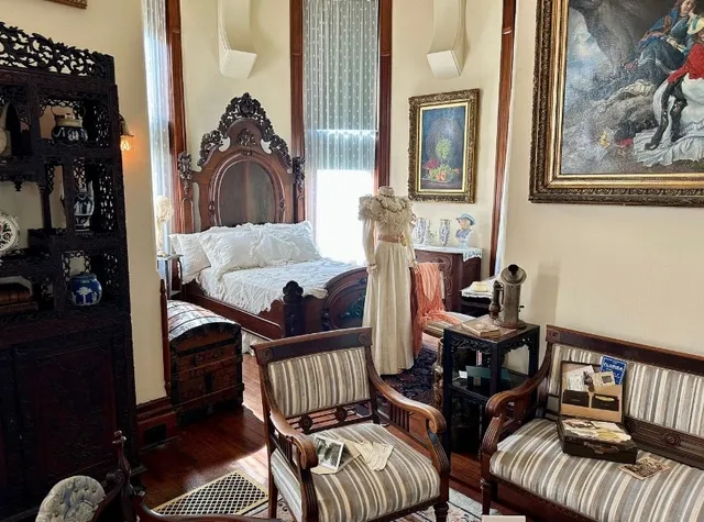 Exploring Tampa's Historical Museum!