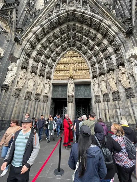 Cologne Cathedral – The Archbishop Greets Visitors at the Door