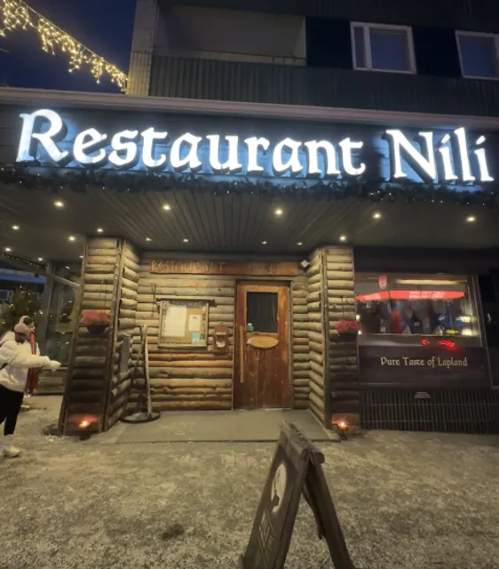 Local people recommend this restaurant! It's amazing and delicious